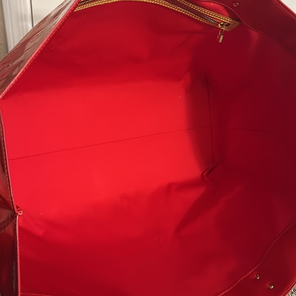 Louis Vuitton Travel Bag - Picture 11 of 16